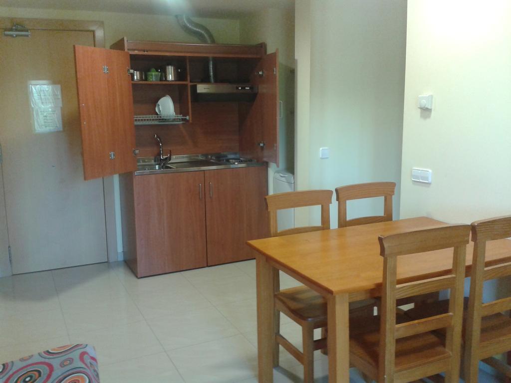 Apartamentos Fonda Finet Sant Felíu de Pallarols Εξωτερικό φωτογραφία